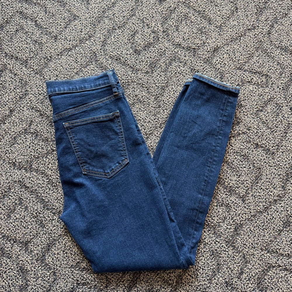 Gap Dark True Skinny Jeans
